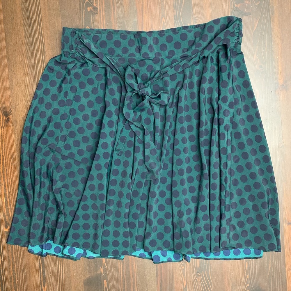 2 FOR $20 Tommy Hilfiger swingy polka dot skirt L